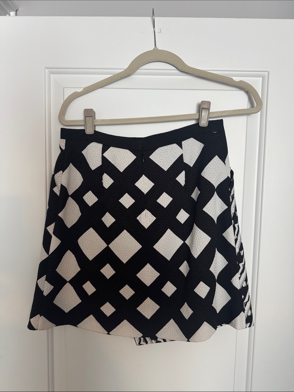 Peter Pilotto for Target Black & White Patterned A-Line Skirt Size 8 - Picture 2 of 3